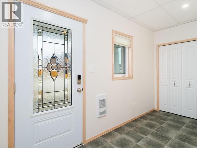 12 Quick Street, Whitehorse, Yukon Y1A 0T9 - Photo 9 - 17460