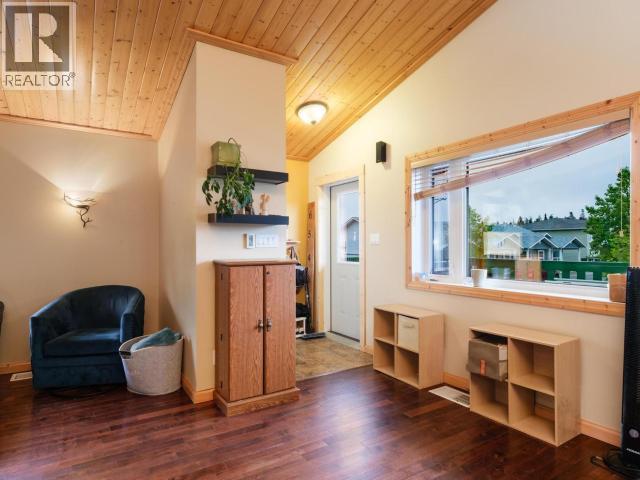 1 Pintail Place, Whitehorse, Yukon Y1A 0J5 - Photo 18 - 17485