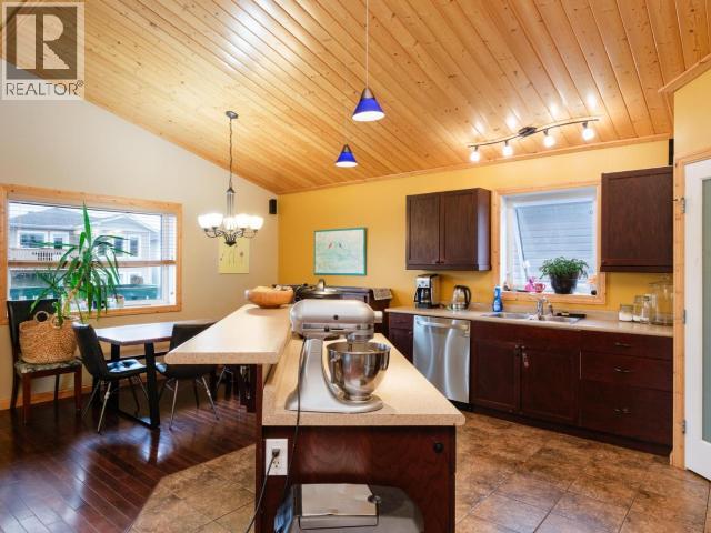 1 Pintail Place, Whitehorse, Yukon Y1A 0J5 - Photo 9 - 17485