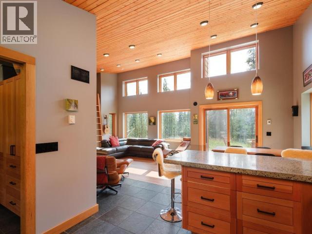 149 Springer Road, Whitehorse North, Yukon Y1A 7A2 - Photo 17 - 17490