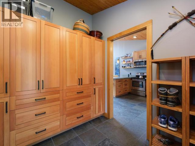 149 Springer Road, Whitehorse North, Yukon Y1A 7A2 - Photo 8 - 17490