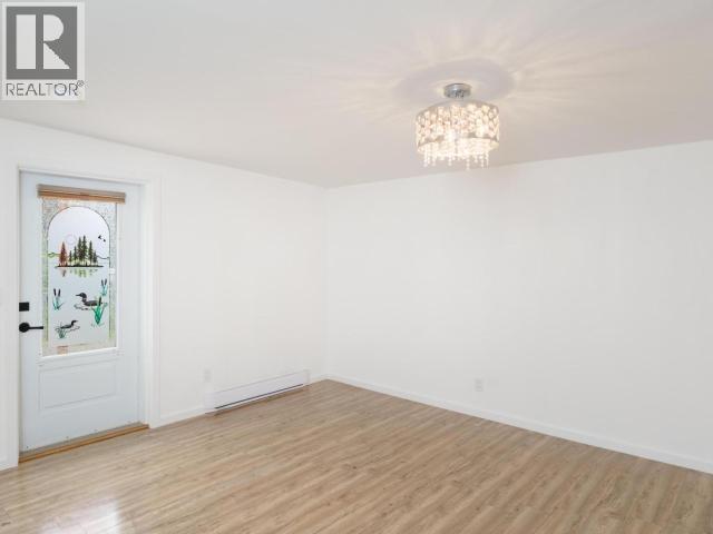 107-4 Prospector Road, Whitehorse, Yukon Y1A 5G5 - Photo 4 - 17493
