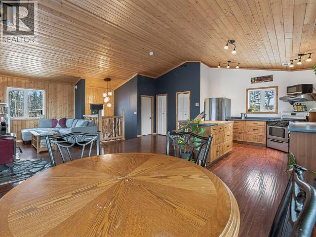 104 Kennedy Street, Haines Junction, Yukon Y0B 1L0 - Photo 13 - 17526