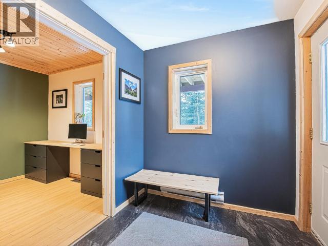 104 Kennedy Street, Haines Junction, Yukon Y0B 1L0 - Photo 16 - 17526