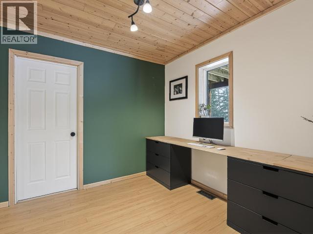 104 Kennedy Street, Haines Junction, Yukon Y0B 1L0 - Photo 18 - 17526