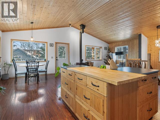 104 Kennedy Street, Haines Junction, Yukon Y0B 1L0 - Photo 7 - 17526