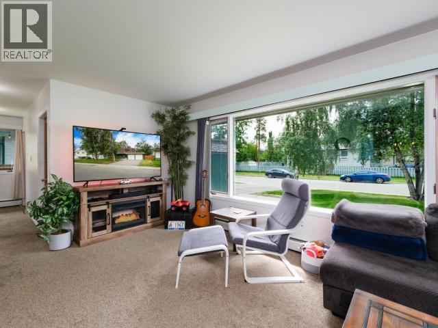 30 Stewart Road, Whitehorse, Yukon Y1A 3S3 - Photo 7 - 17531