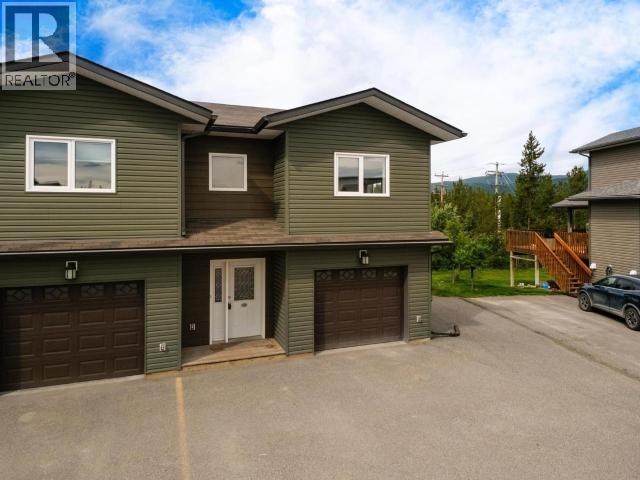 4-15 Goldeneye Place, Whitehorse, Yukon Y1A 0J7 - Photo 2 - 17535